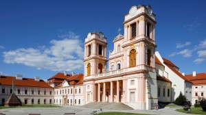 Anne Diamond learns about monastic living with Göttweig Abbey’s Father Pius Nemes