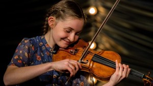 Alma Deutscher Performs in Vienna