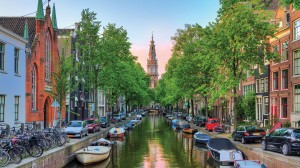 Delve into Dutch history with guest lecturer Dr. Sherry Hutt