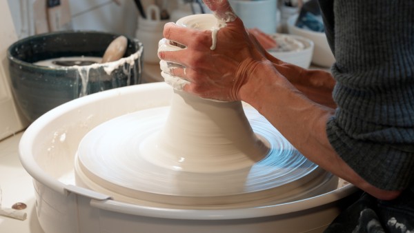 Draw inspiration from Norway’s Arctic shoreline with artist Cecilie Haaland