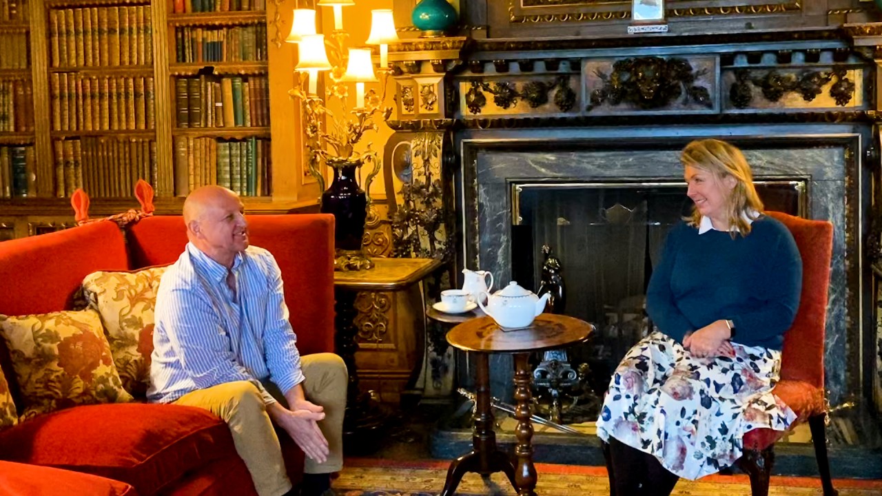 Wildlife Cameraman, Gavin Thurston with the Countess of Carnarvon)