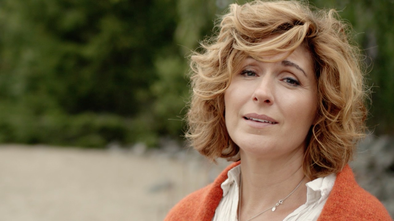 Sissel Sundays: Ultimate Mature Love)