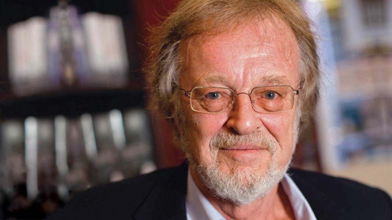 Anne Diamond interviews Author Bernard Cornwell, OBE )