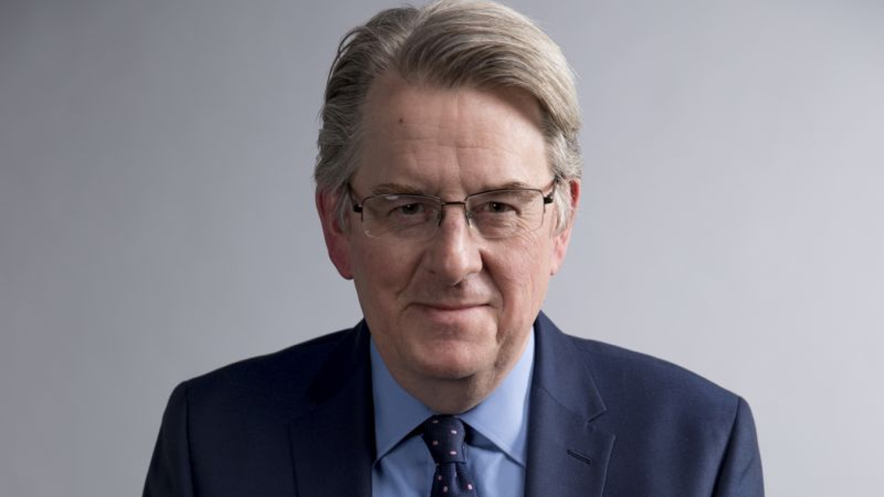 Anne Diamond enjoys a definitive look at the Queen of England with biographer Robert Hardman)