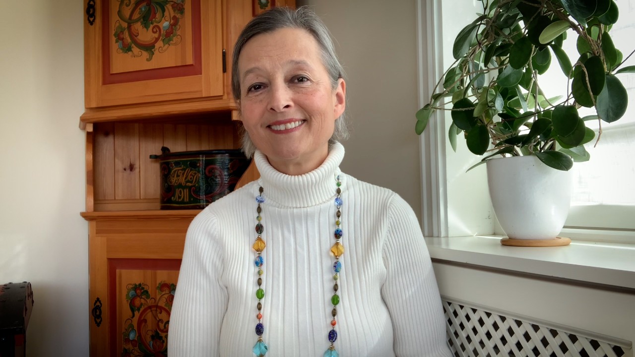 Learn how to process feelings with wellness host Alexandra Svalastog)