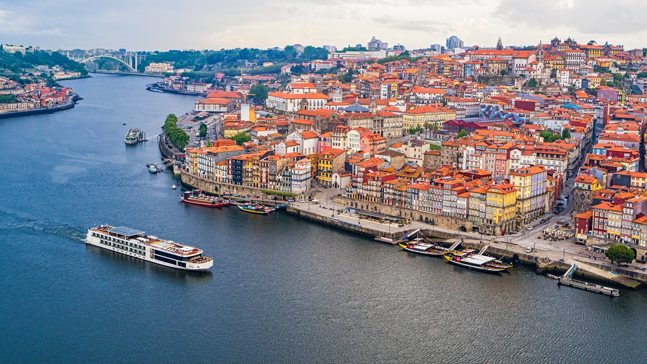 Discover our Portugal’s River of Gold itinerary with Paulo Fonseca)