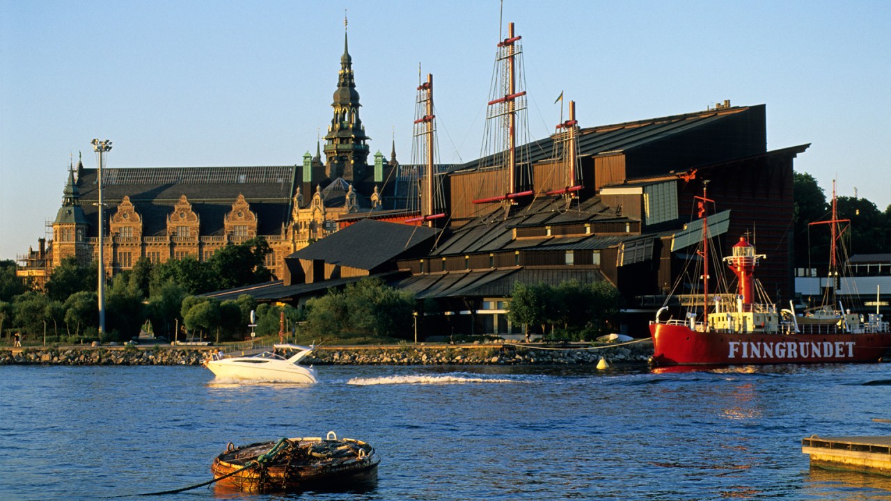 Uncover the remarkable story of the Vasa with Dr. Caroline Malloy)