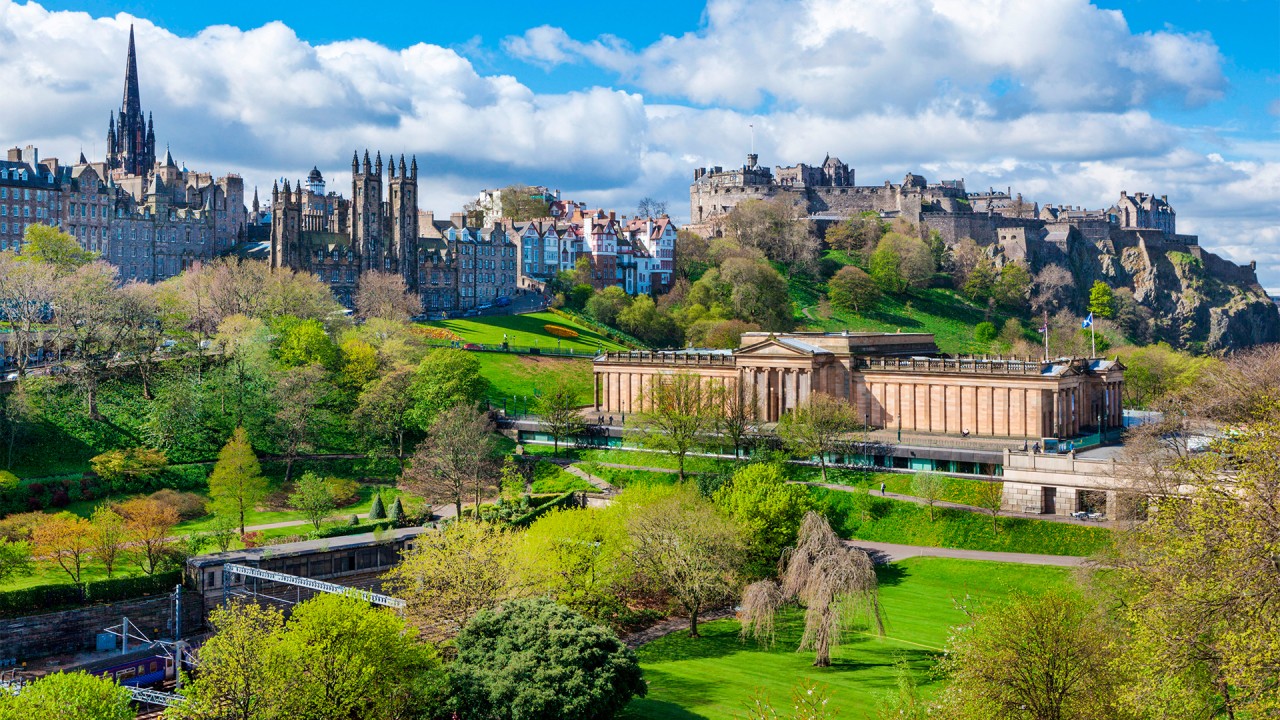 Uncover the captivating history of Edinburgh with Professor Caitlin Corning)
