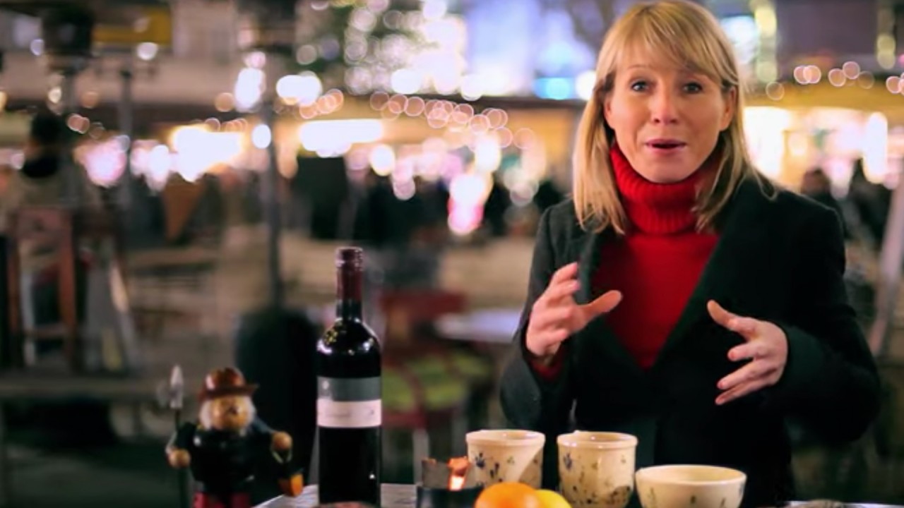 Glühwein (Hot Mulled Wine))