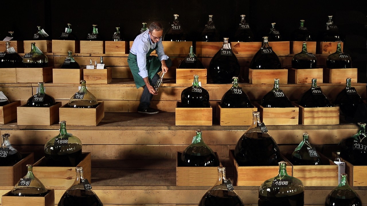 Opening Doors to the Cellars of Armagnac)